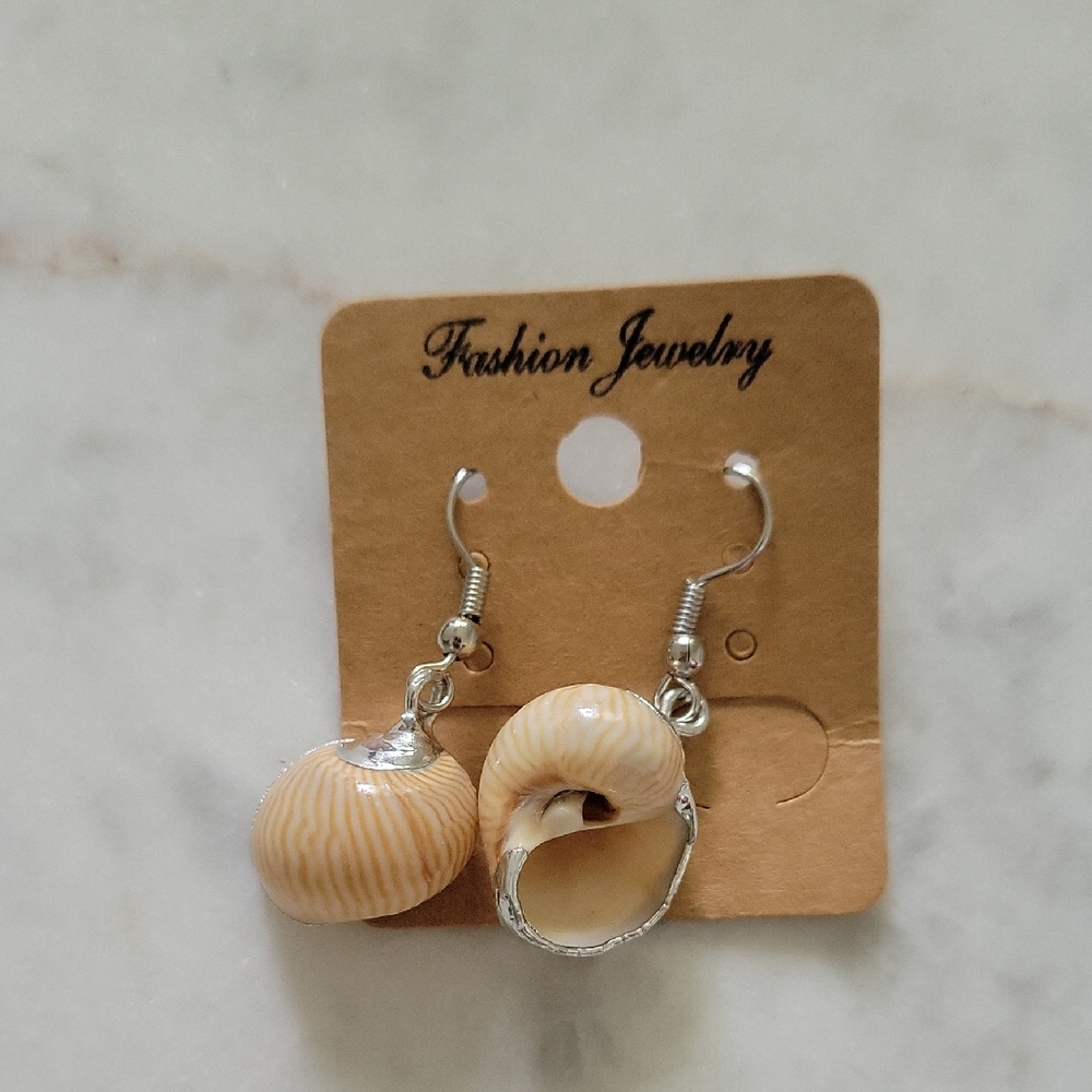 Silver and Cream Shell Dangle Earrings